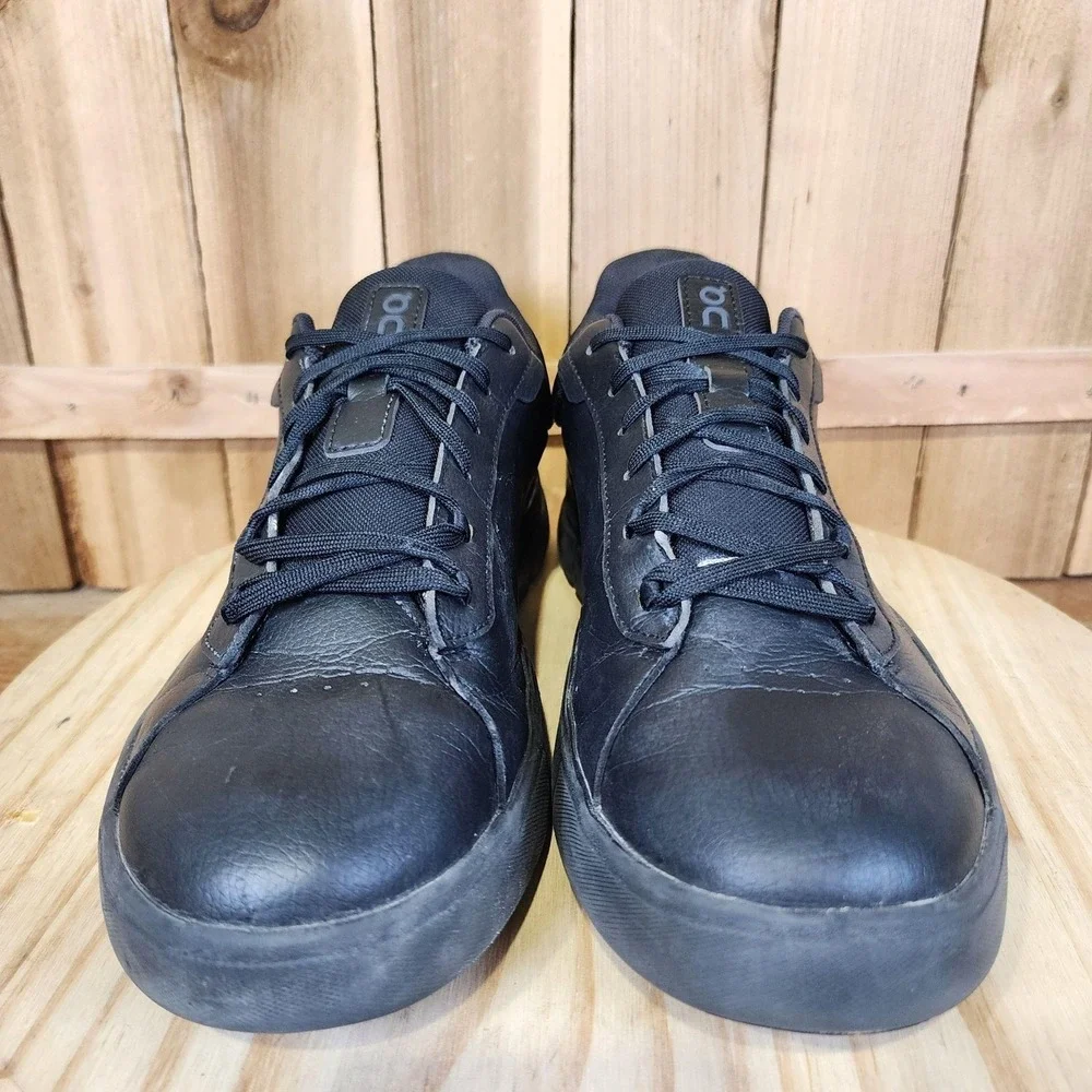 On THE ROGER Shoes Mens 11 Triple Black Leather Casual Walking Sneakers Low Top